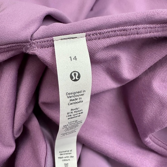 Lululemon Nulu Twist-Back Yoga Tank Top *Light Support, C/D Cups - Picture 10 of 11